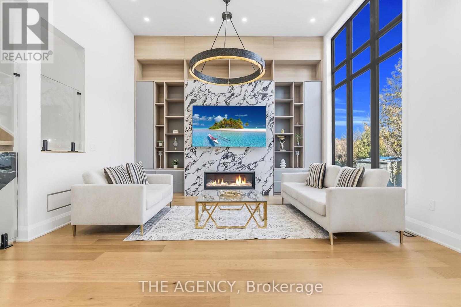 9 Earl Street, Mississauga, Ontario  L5M 1N6 - Photo 16 - W12581586