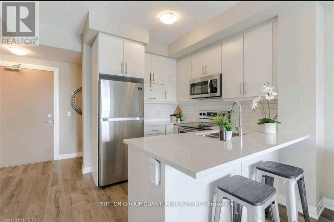 534 - 128 Grovewood Common, Oakville, Ontario  L6H 0X3 - Photo 6 - W12581628