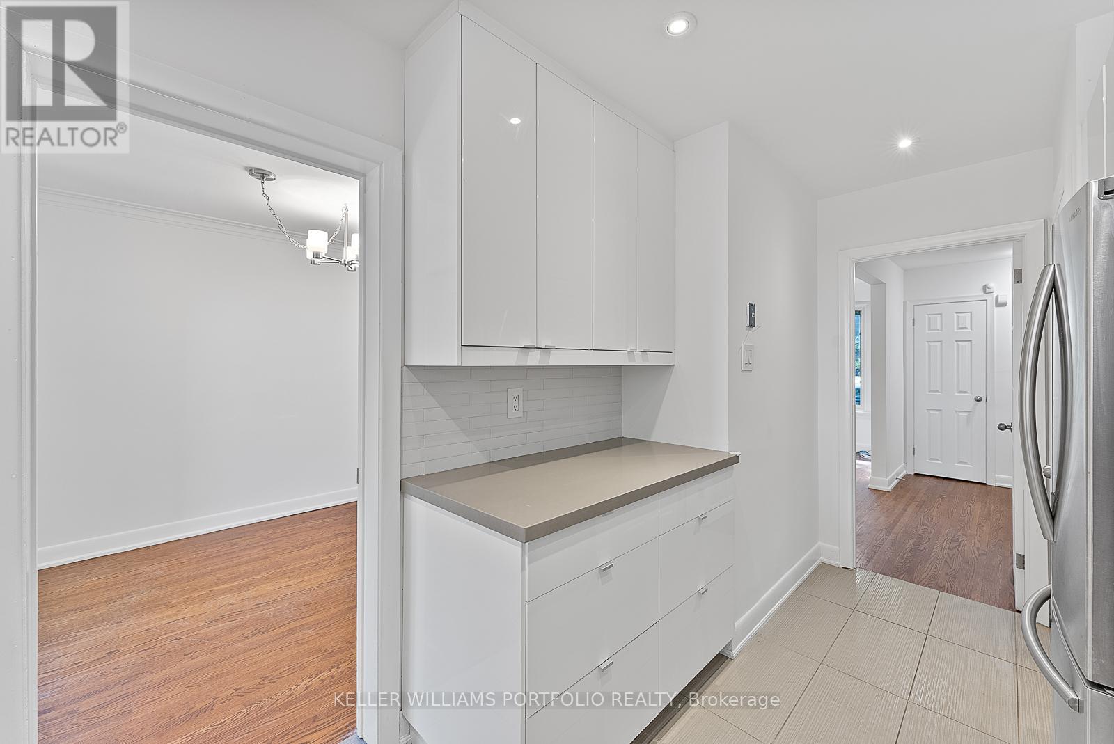 60 Juliana Court, Toronto, Ontario  M6S 2R2 - Photo 18 - W12581632