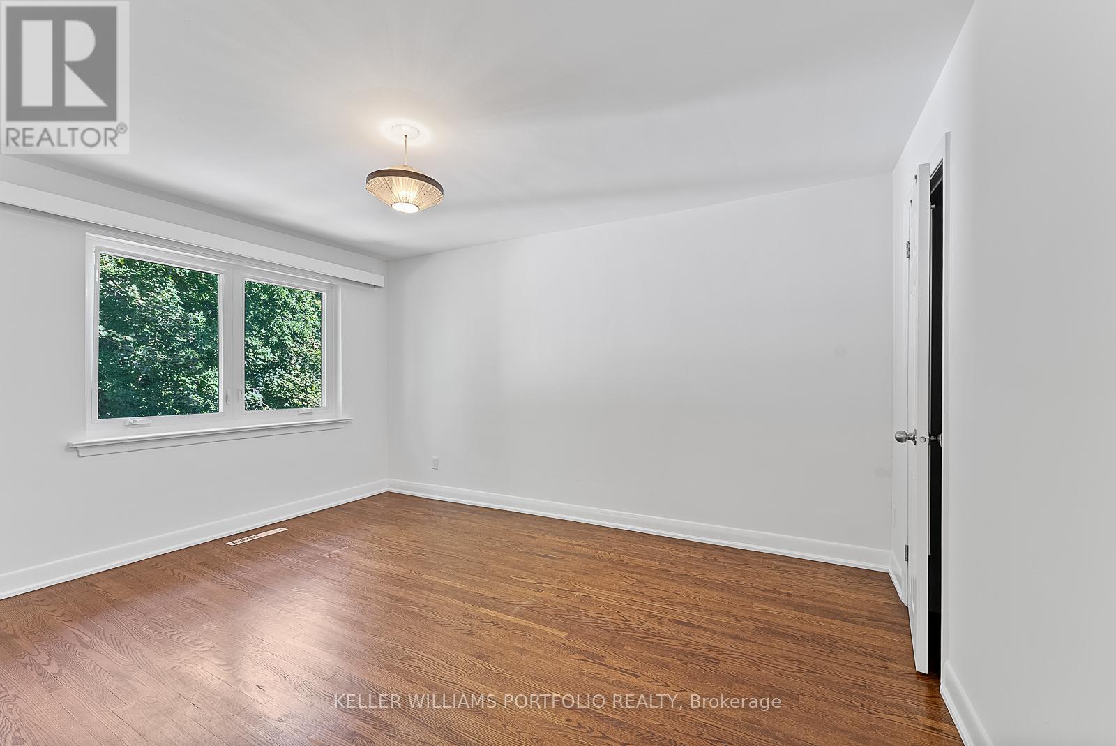 60 Juliana Court, Toronto, Ontario  M6S 2R2 - Photo 22 - W12581632