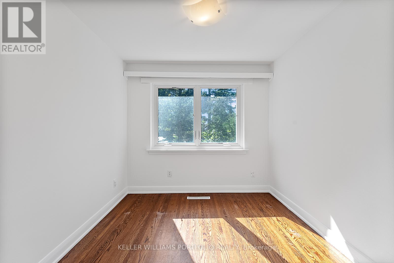 60 Juliana Court, Toronto, Ontario  M6S 2R2 - Photo 28 - W12581632