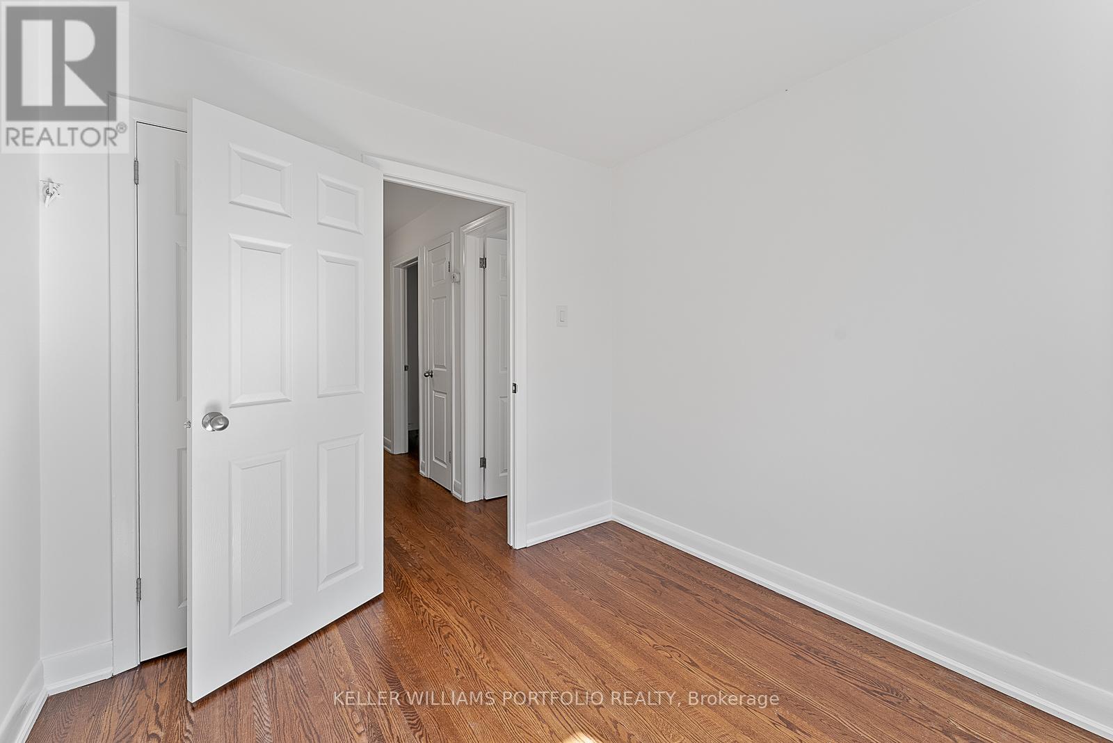 60 Juliana Court, Toronto, Ontario  M6S 2R2 - Photo 30 - W12581632