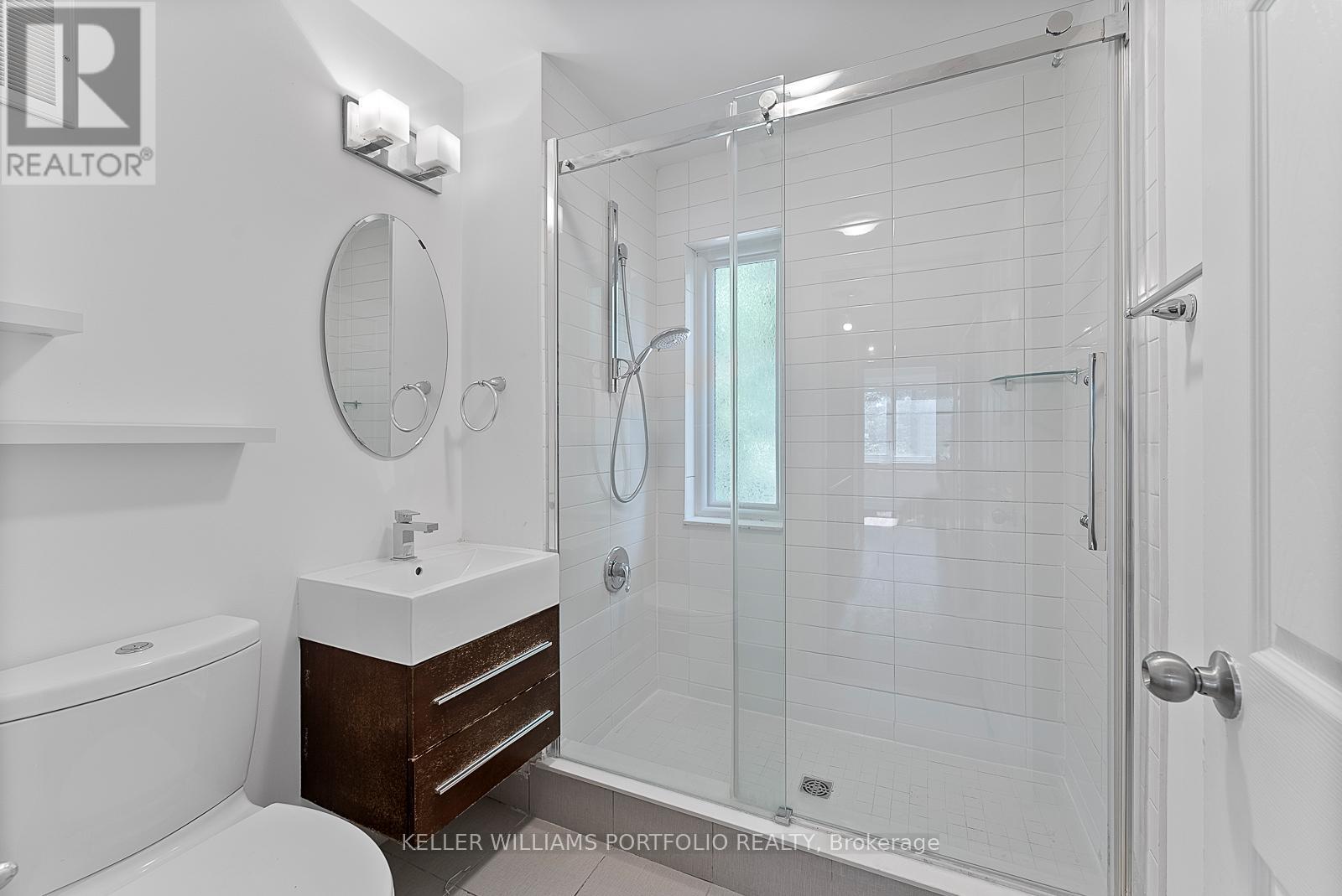 60 Juliana Court, Toronto, Ontario  M6S 2R2 - Photo 31 - W12581632