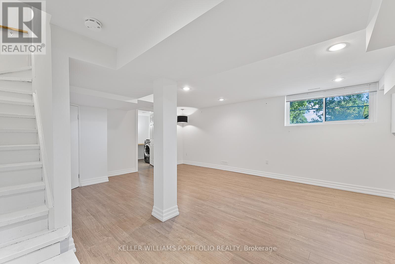 60 Juliana Court, Toronto, Ontario  M6S 2R2 - Photo 32 - W12581632