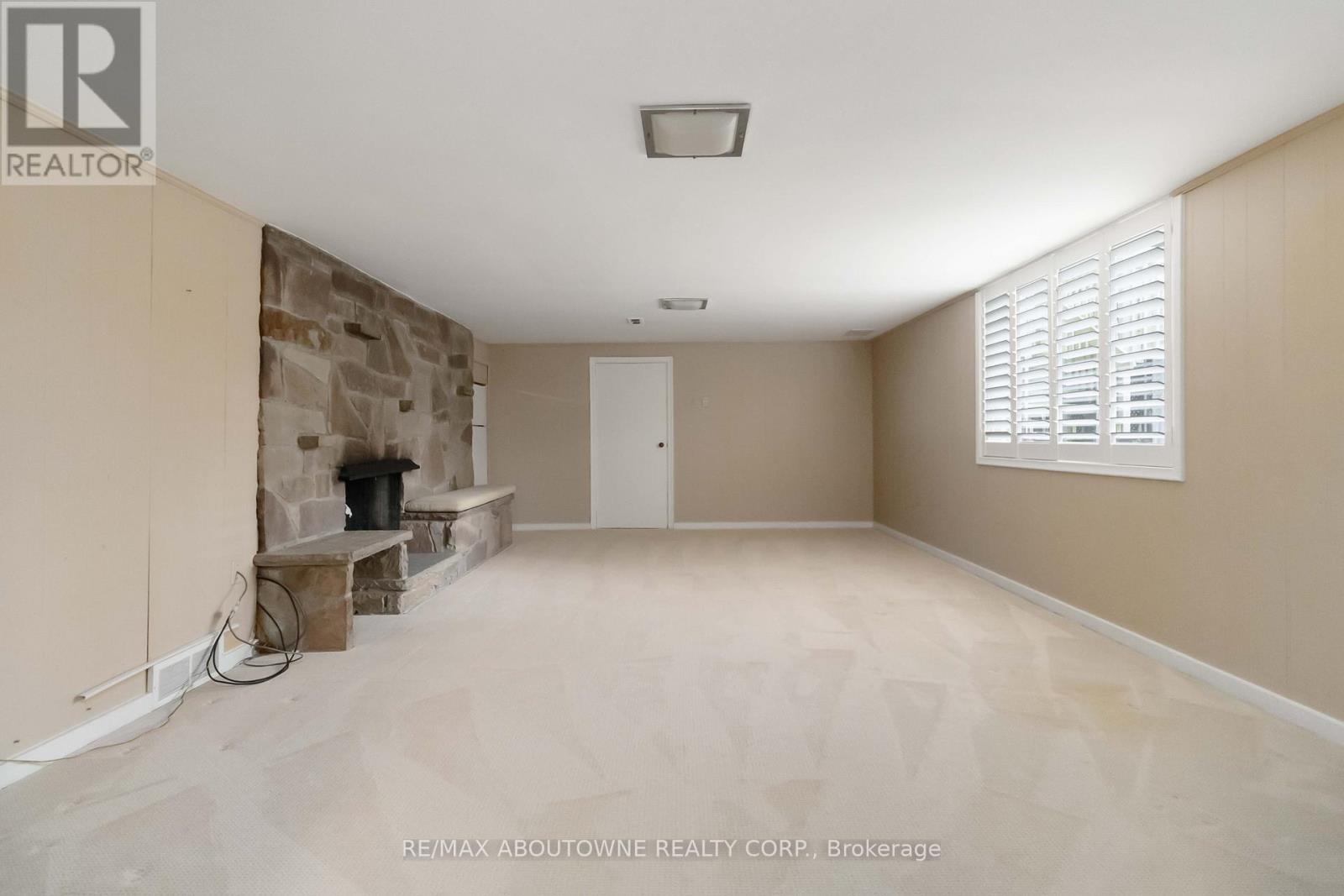 1410 Devon Road, Oakville, Ontario  L6J 2M1 - Photo 14 - W12581648