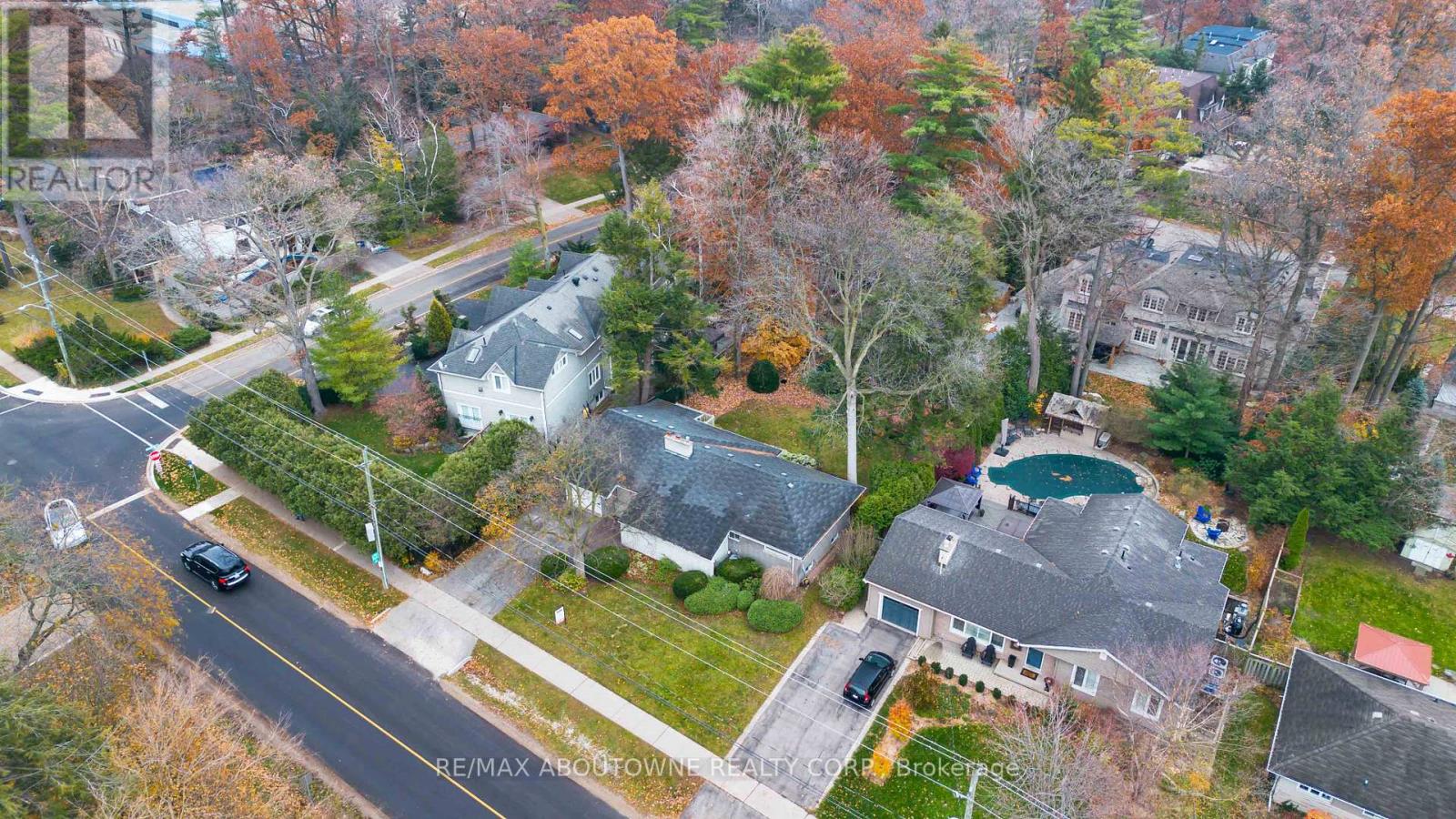 1410 Devon Road, Oakville, Ontario  L6J 2M1 - Photo 24 - W12581648