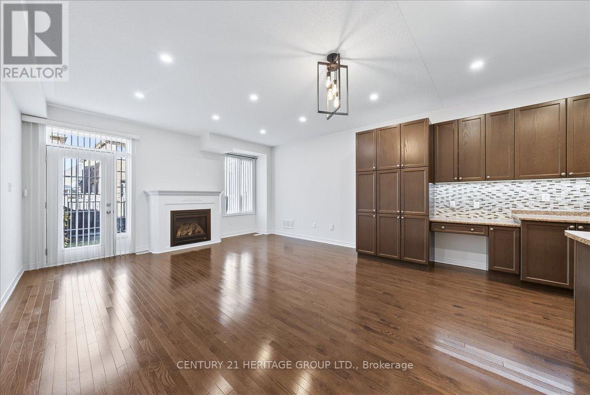 13 Mclaughlin Avenue, Milton, Ontario  L9T 8K2 - Photo 16 - W12581650