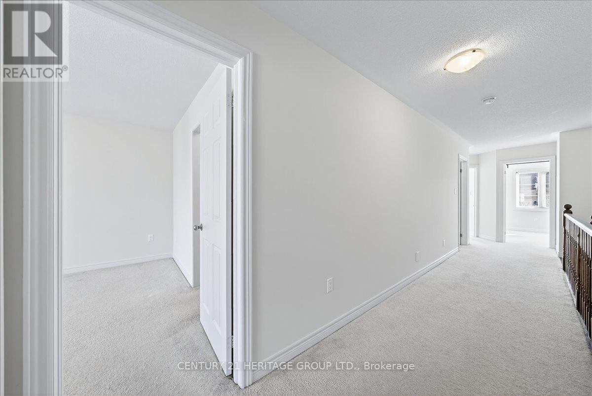 13 Mclaughlin Avenue, Milton, Ontario  L9T 8K2 - Photo 21 - W12581650