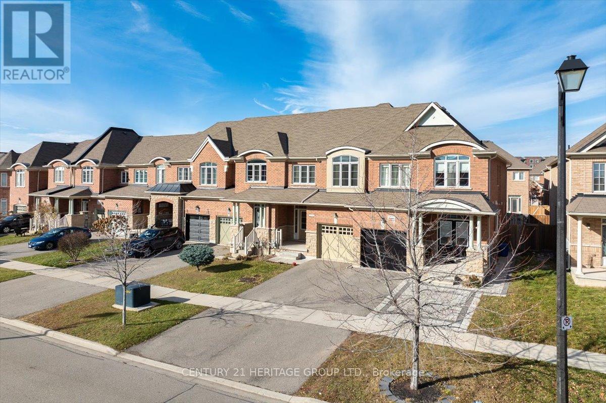 13 Mclaughlin Avenue, Milton, Ontario  L9T 8K2 - Photo 3 - W12581650