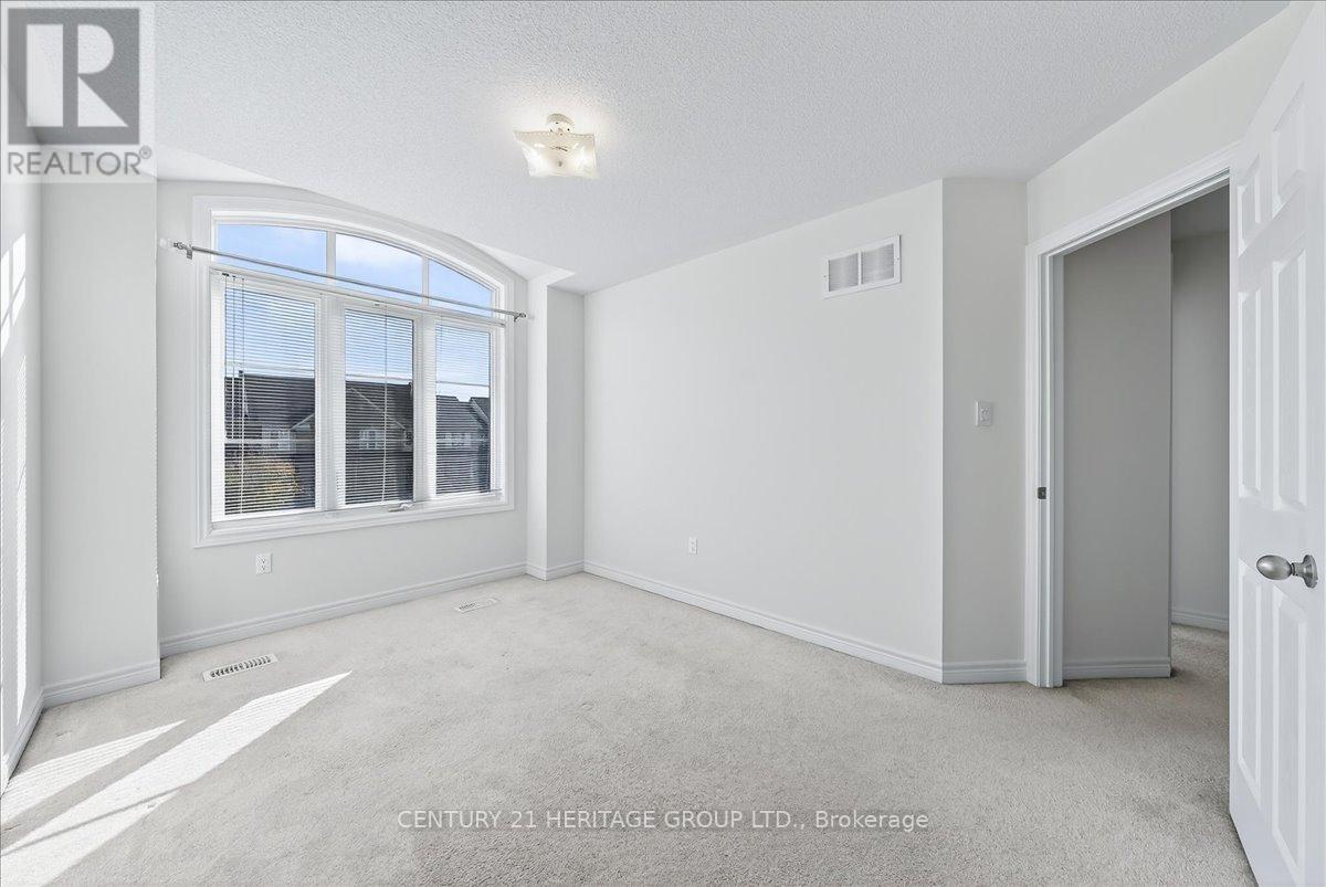 13 Mclaughlin Avenue, Milton, Ontario  L9T 8K2 - Photo 34 - W12581650