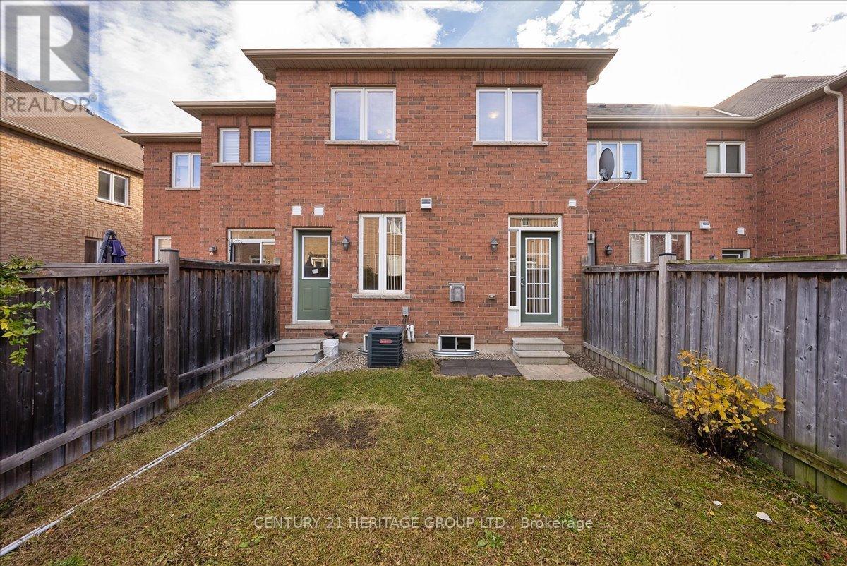 13 Mclaughlin Avenue, Milton, Ontario  L9T 8K2 - Photo 45 - W12581650