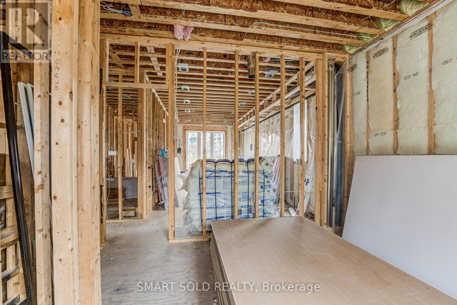 4 Forty Third Street, Toronto, Ontario  M8W 3P6 - Photo 13 - W12581658