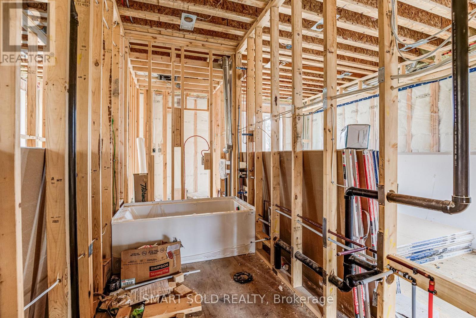 4 Forty Third Street, Toronto, Ontario  M8W 3P6 - Photo 15 - W12581658