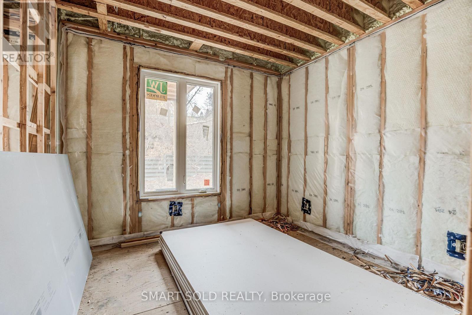 4 Forty Third Street, Toronto, Ontario  M8W 3P6 - Photo 16 - W12581658