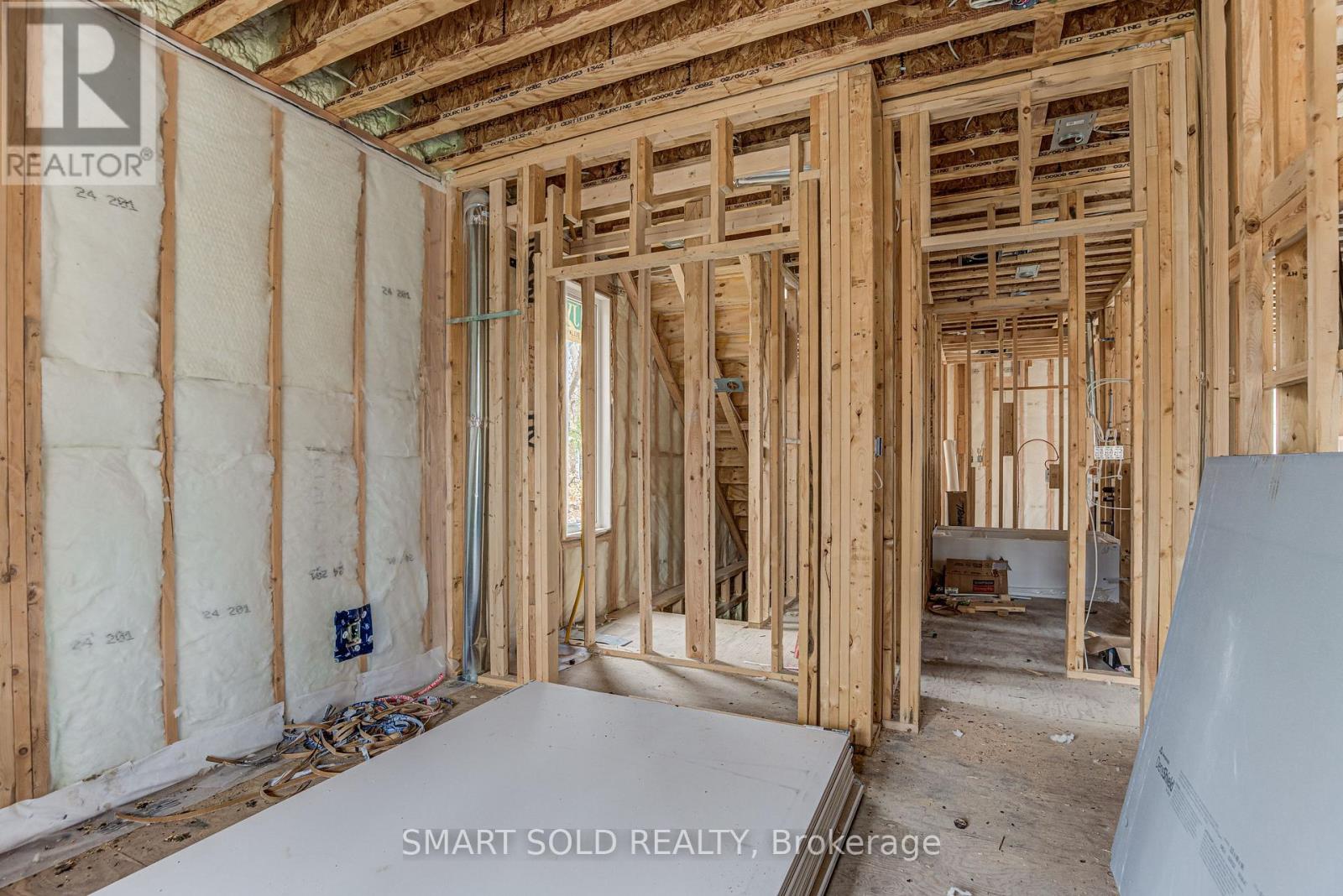 4 Forty Third Street, Toronto, Ontario  M8W 3P6 - Photo 17 - W12581658