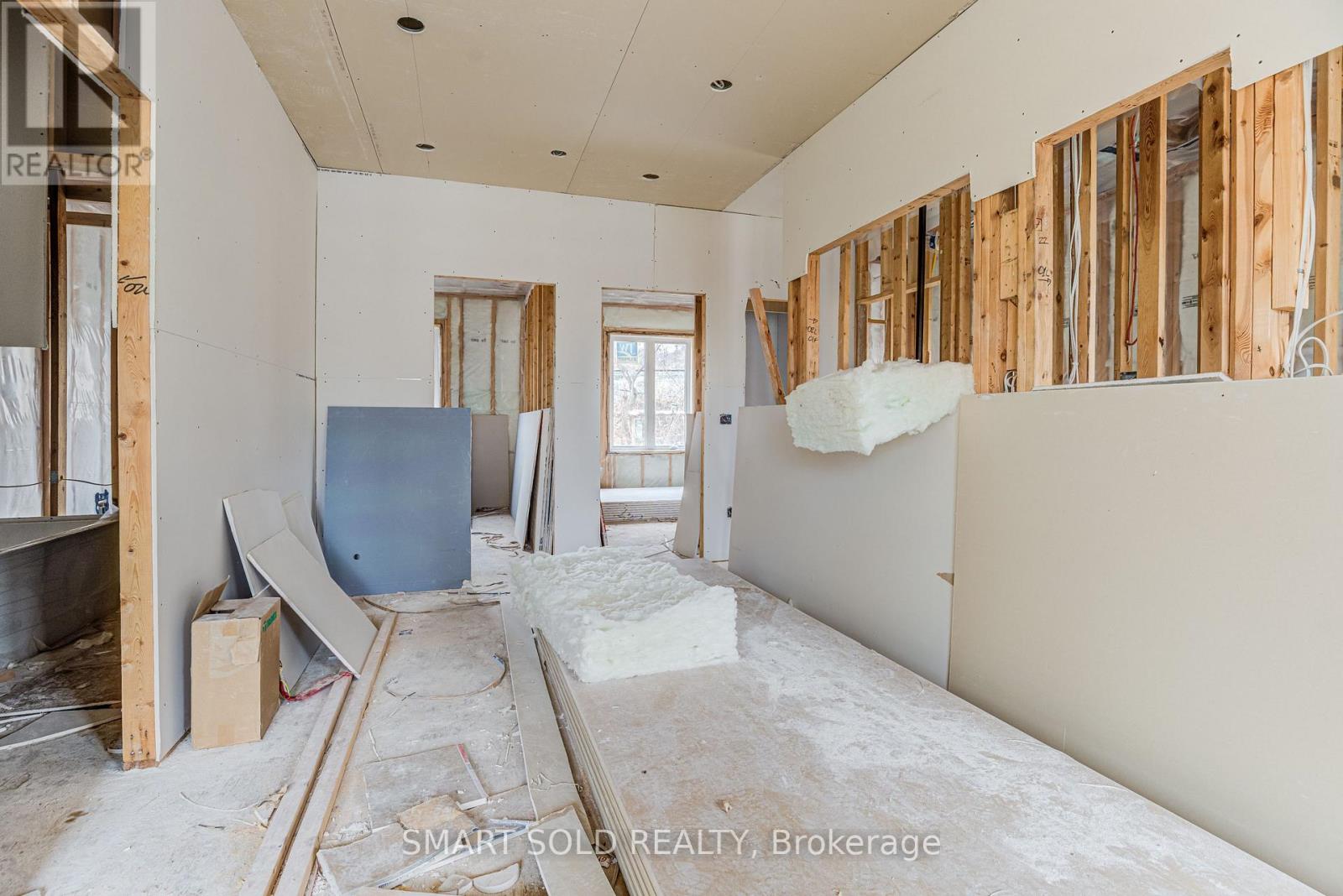 4 Forty Third Street, Toronto, Ontario  M8W 3P6 - Photo 21 - W12581658