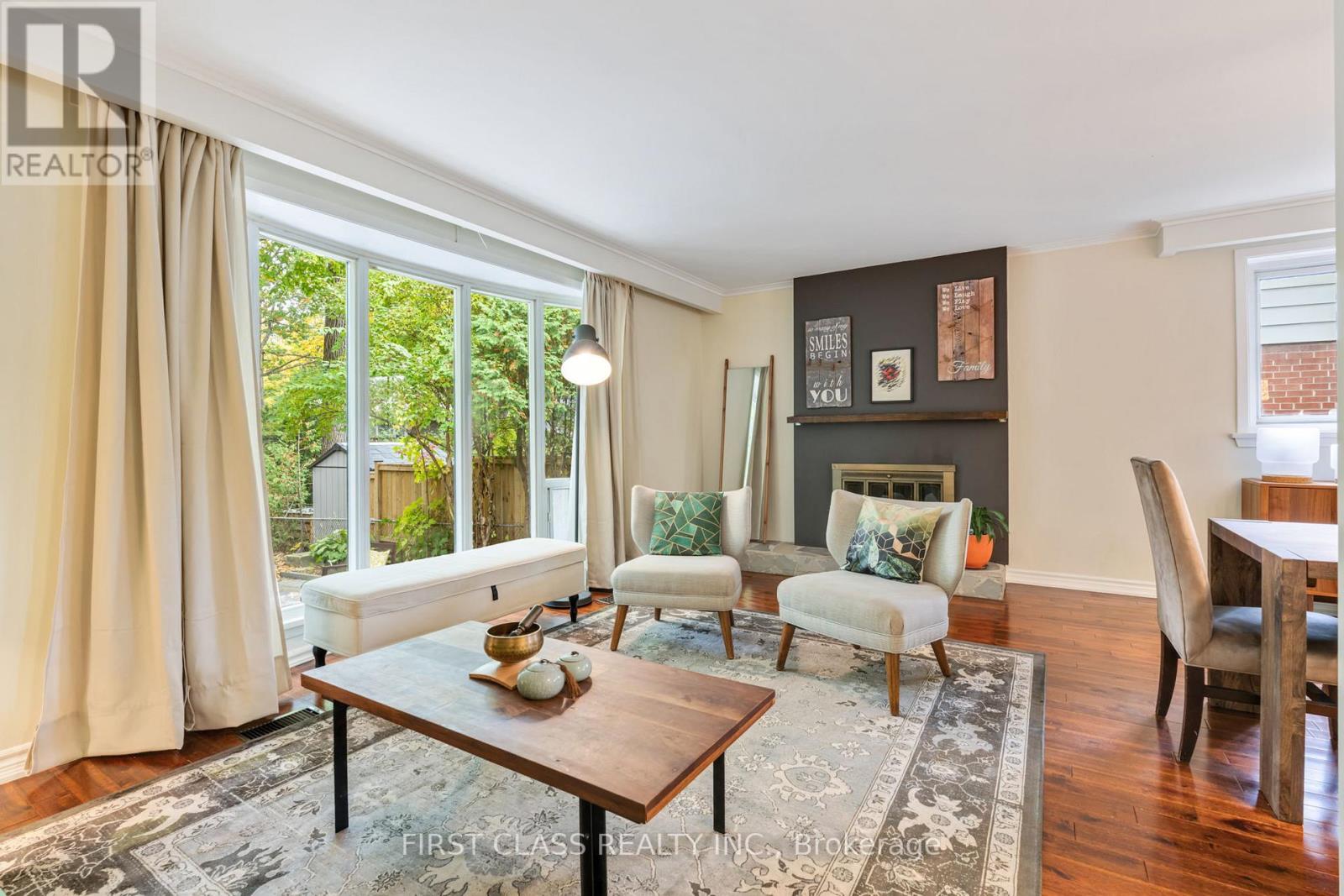 Main - 1920 Truscott Drive, Mississauga, Ontario  L5J 2A2 - Photo 10 - W12581666