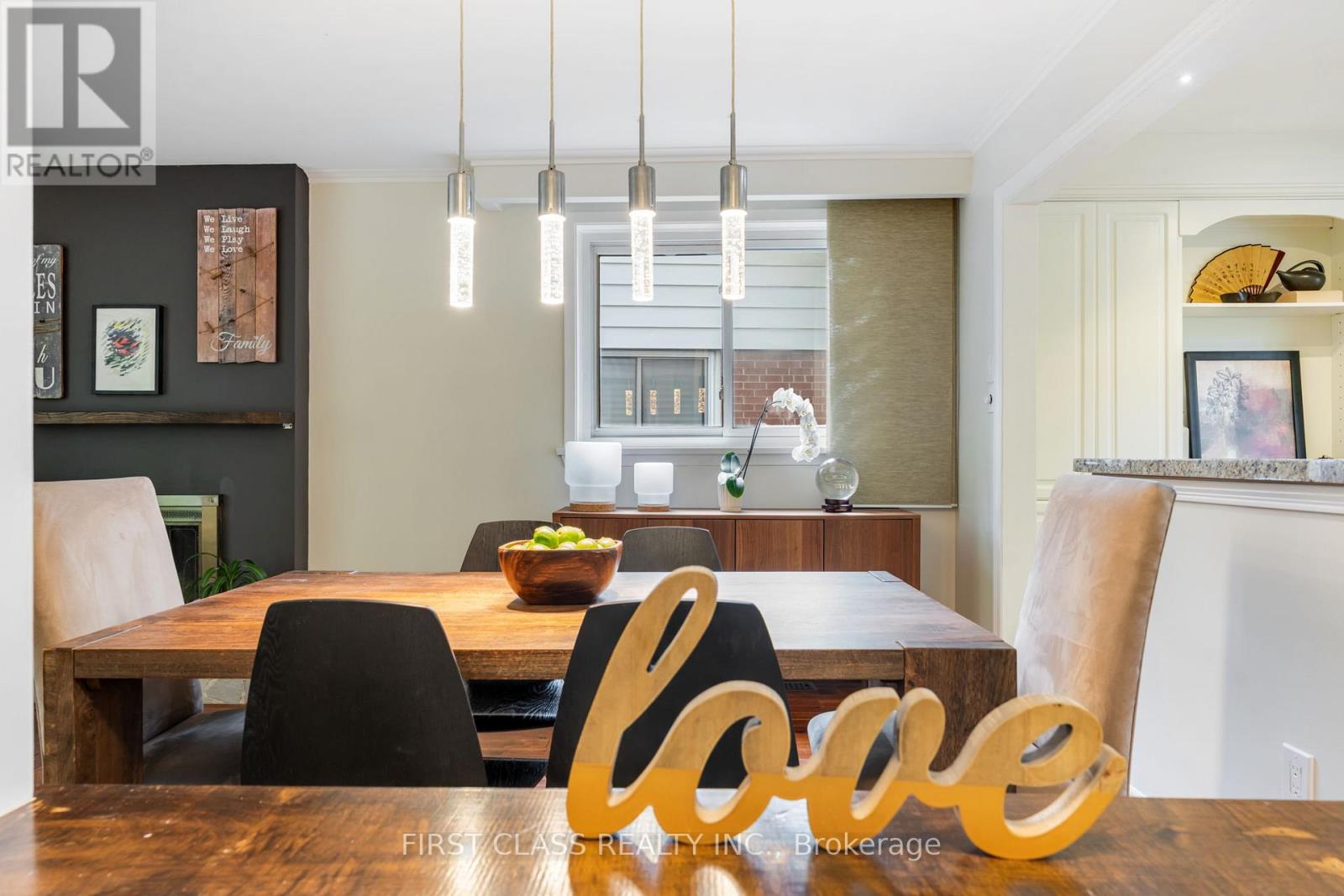 Main - 1920 Truscott Drive, Mississauga, Ontario  L5J 2A2 - Photo 15 - W12581666