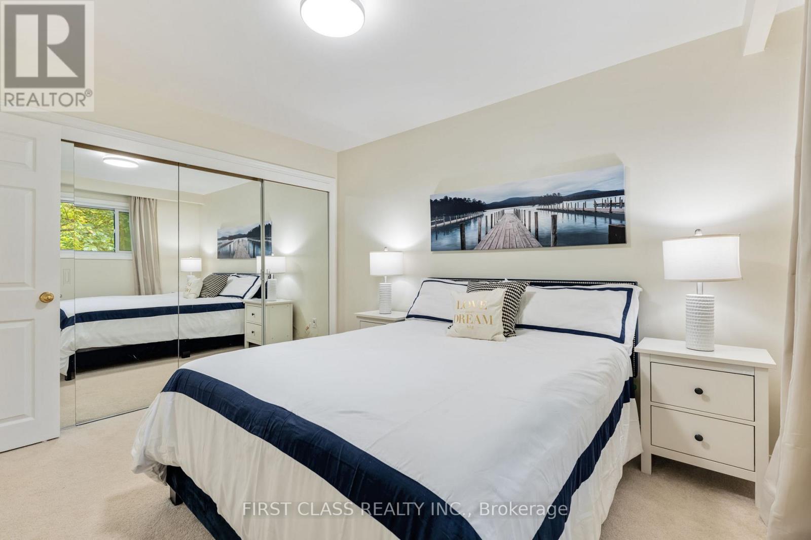 Main - 1920 Truscott Drive, Mississauga, Ontario  L5J 2A2 - Photo 25 - W12581666