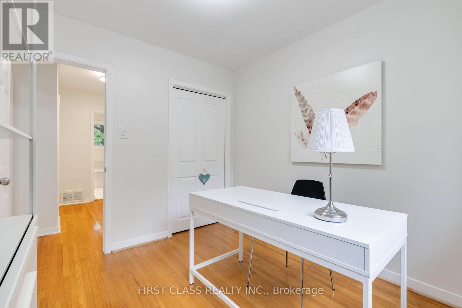 Main - 1920 Truscott Drive, Mississauga, Ontario  L5J 2A2 - Photo 28 - W12581666