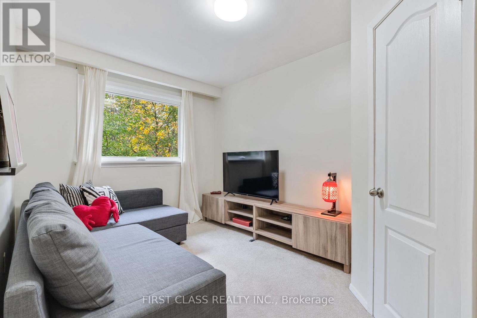 Main - 1920 Truscott Drive, Mississauga, Ontario  L5J 2A2 - Photo 29 - W12581666