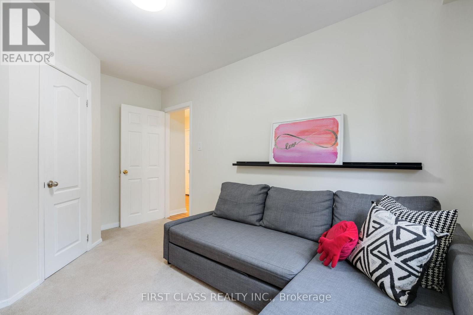 Main - 1920 Truscott Drive, Mississauga, Ontario  L5J 2A2 - Photo 31 - W12581666