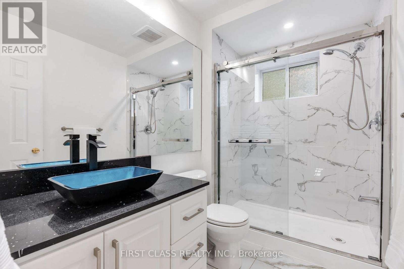 Lower - 1920 Truscott Drive, Mississauga, Ontario  L5J 2A2 - Photo 16 - W12581676