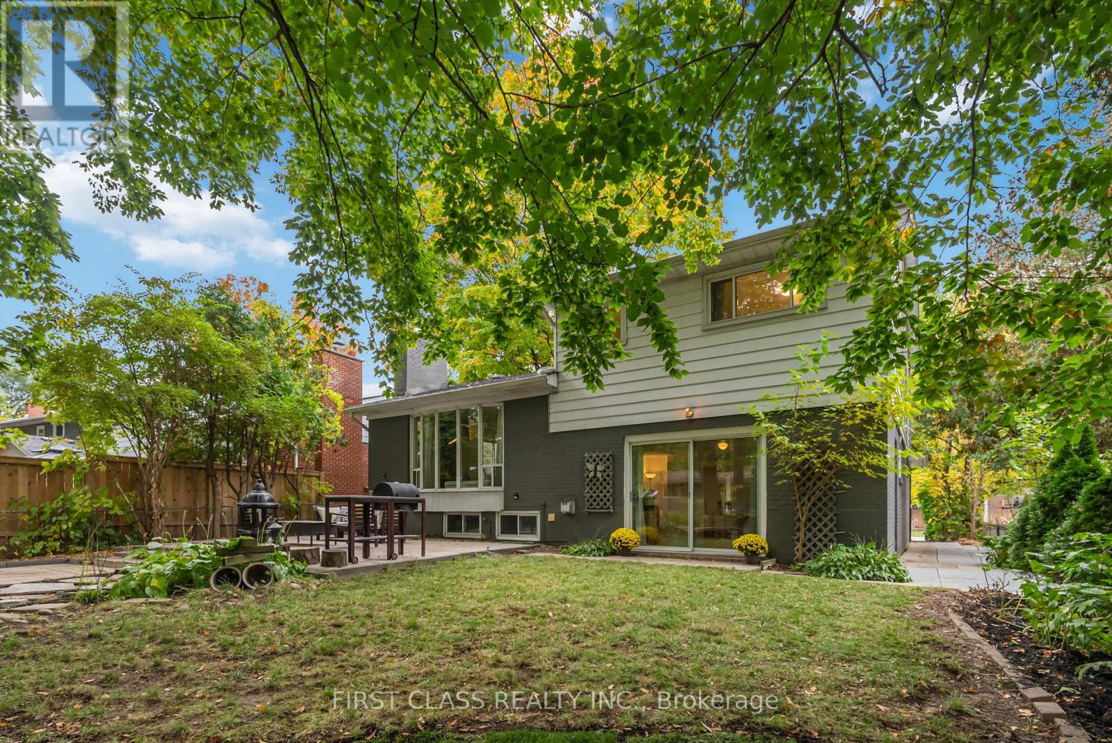 Lower - 1920 Truscott Drive, Mississauga, Ontario  L5J 2A2 - Photo 17 - W12581676