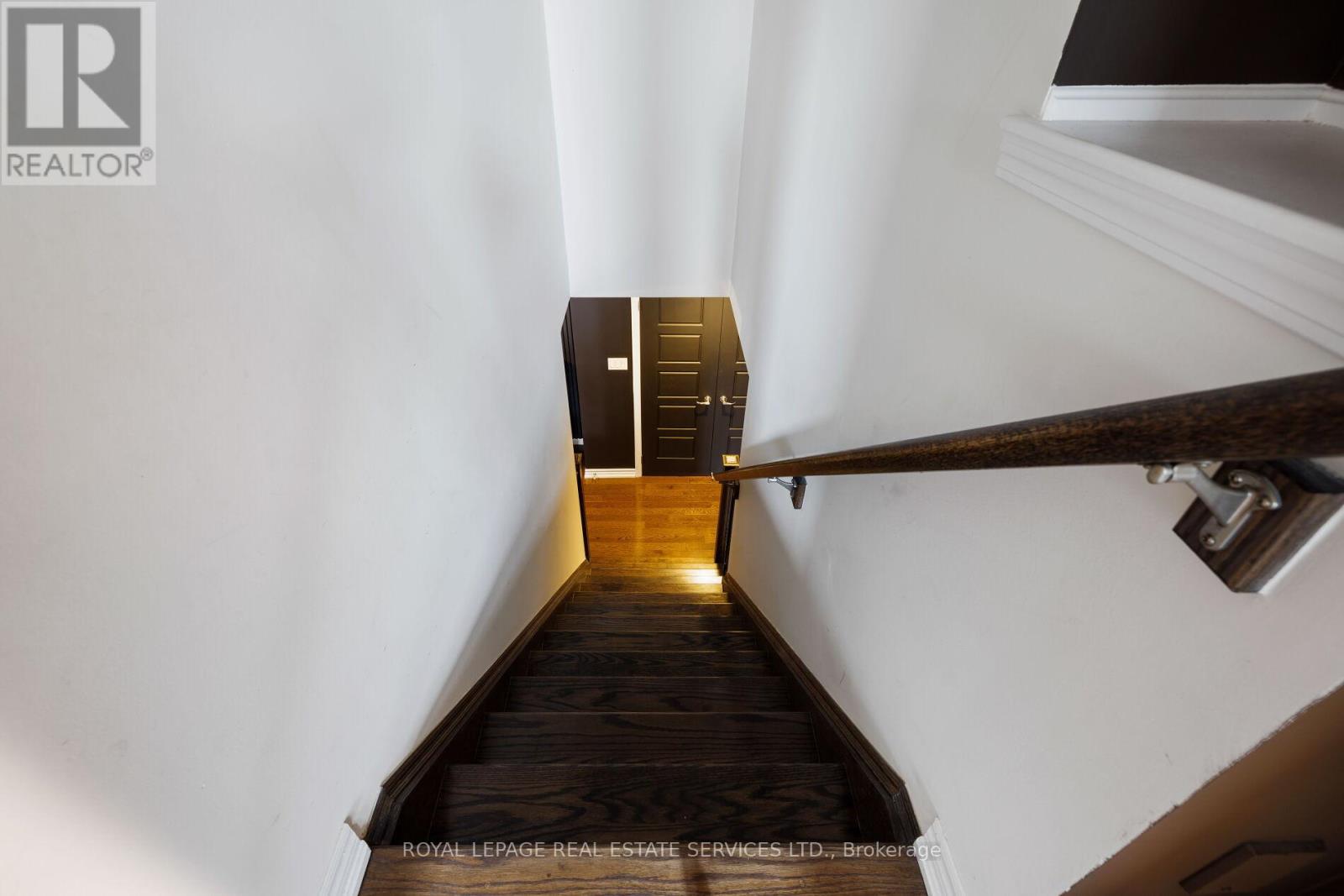 220 Sarah Cline Drive, Oakville, Ontario  L6M 0V3 - Photo 24 - W12581680