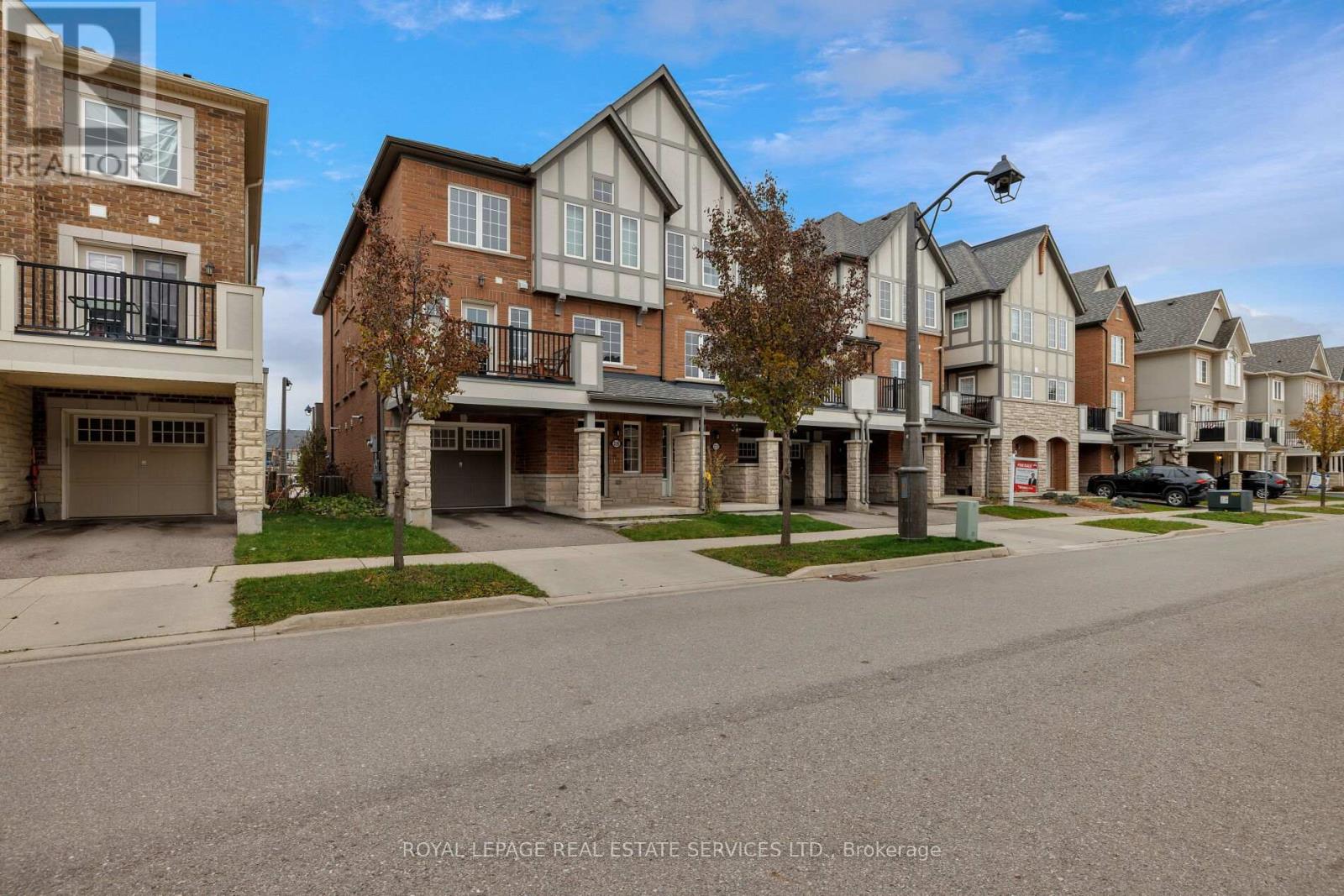 220 Sarah Cline Drive, Oakville, Ontario  L6M 0V3 - Photo 36 - W12581680