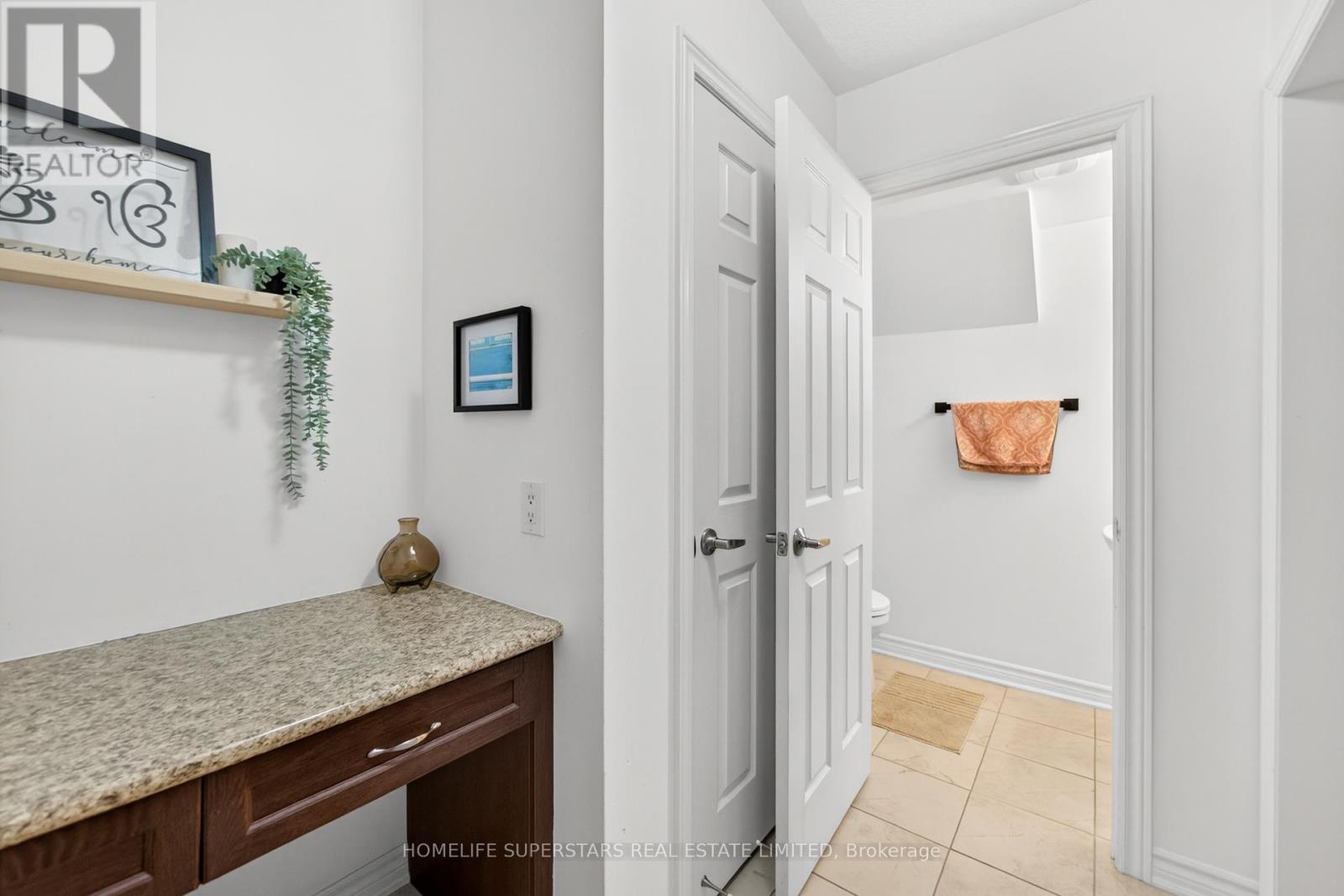 102 - 200 Veterans Drive, Brampton, Ontario  L7A 4S6 - Photo 26 - W12581688