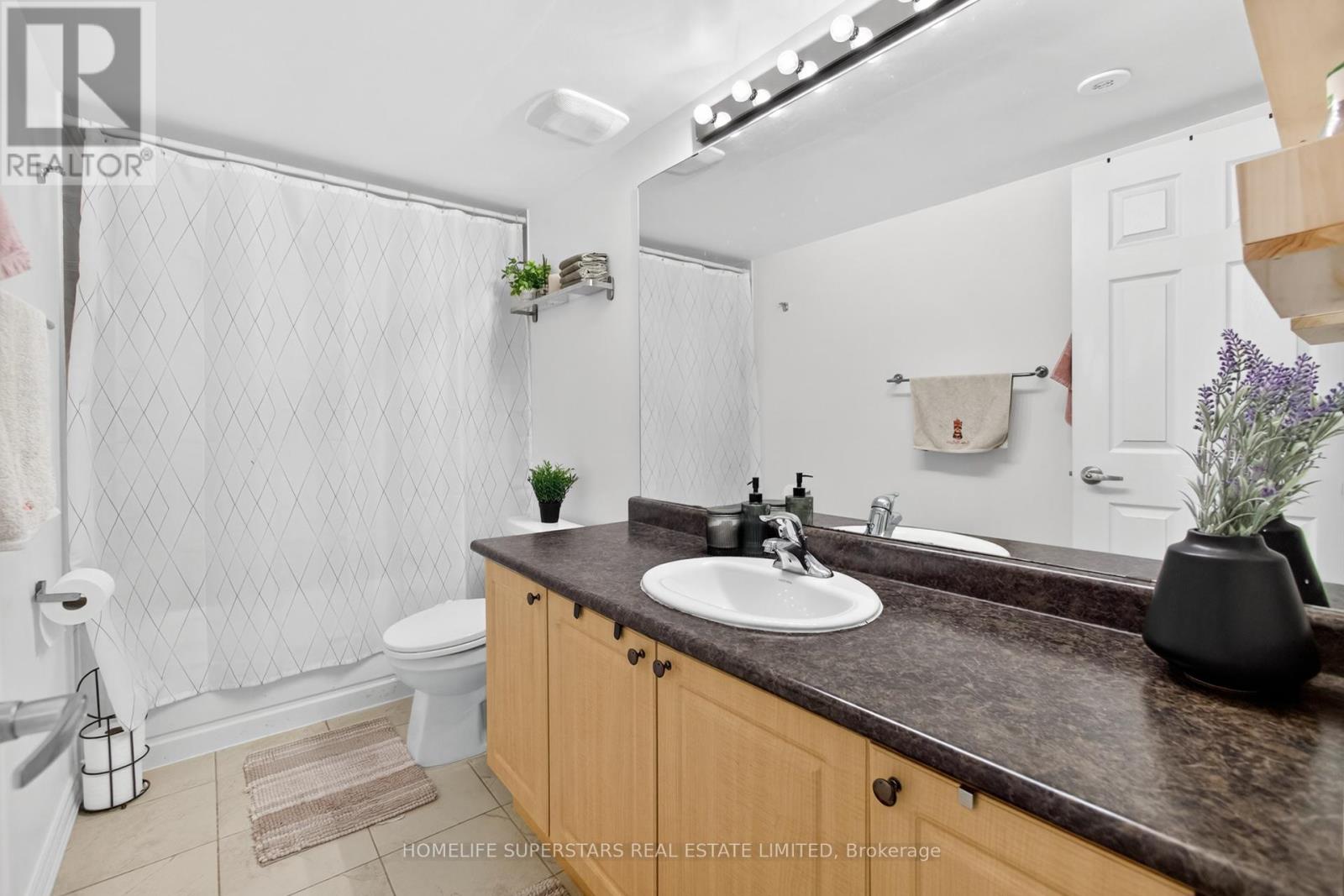 102 - 200 Veterans Drive, Brampton, Ontario  L7A 4S6 - Photo 35 - W12581688