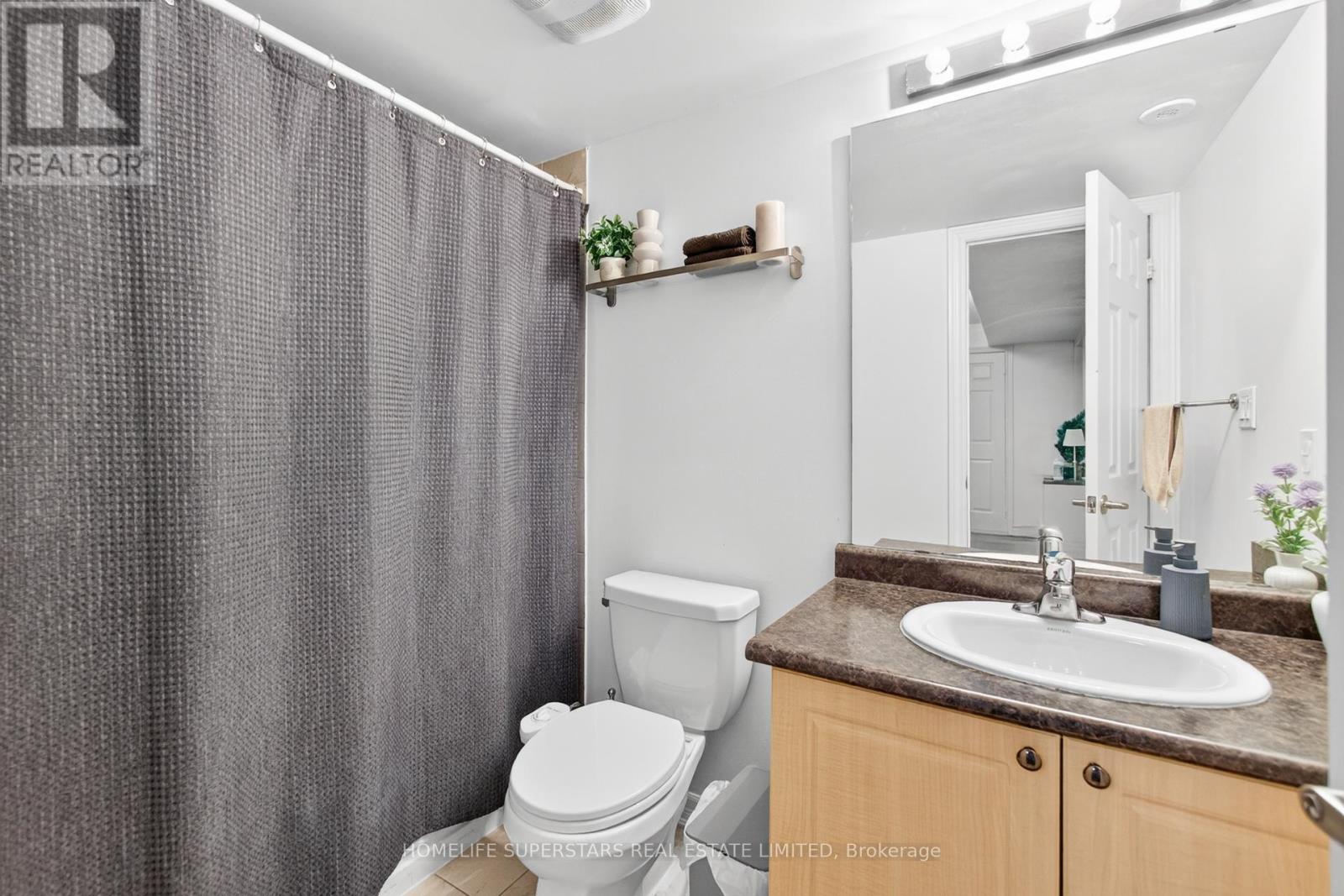 102 - 200 Veterans Drive, Brampton, Ontario  L7A 4S6 - Photo 38 - W12581688