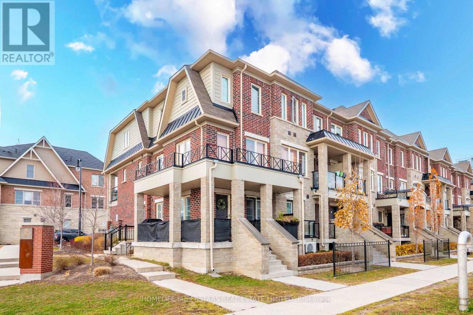 102 - 200 Veterans Drive, Brampton, Ontario  L7A 4S6 - Photo 5 - W12581688