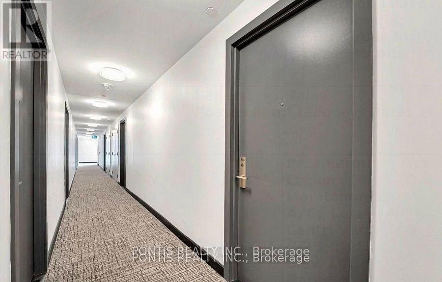 818 - 86 Dundas Street, Mississauga, Ontario  L5A 0B1 - Photo 5 - W12581706