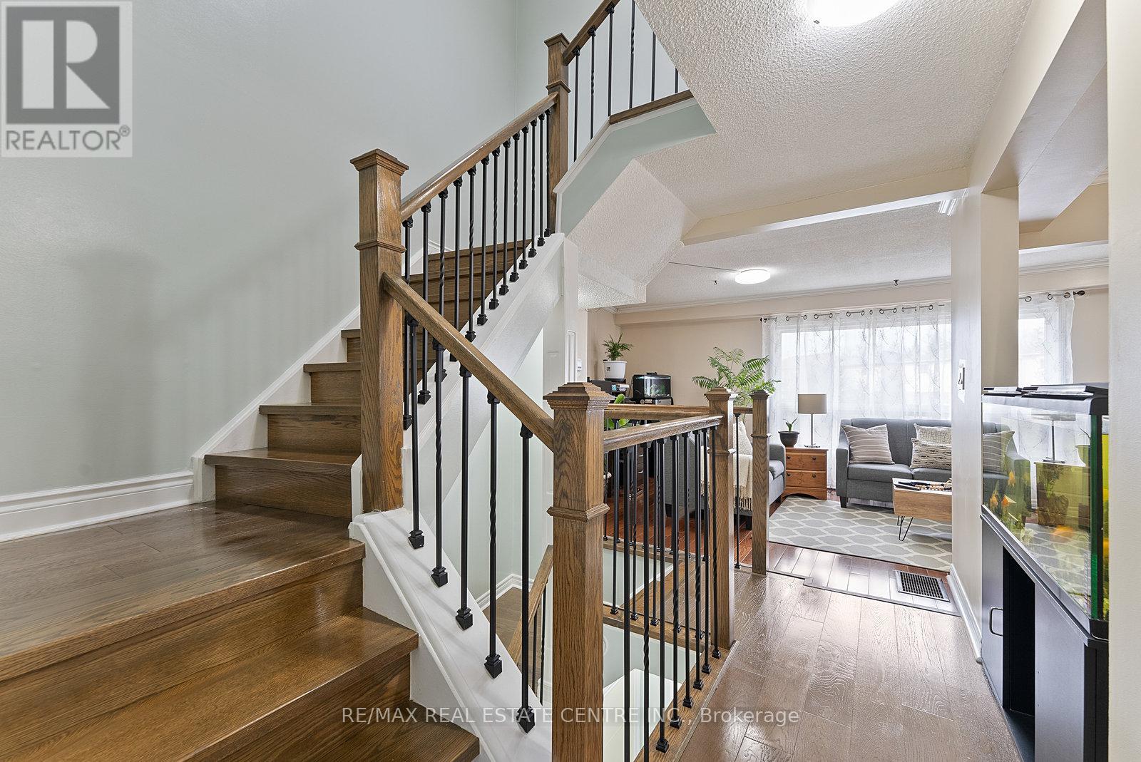 20 Ashton Crescent, Brampton, Ontario  L6S 3J9 - Photo 17 - W12581720