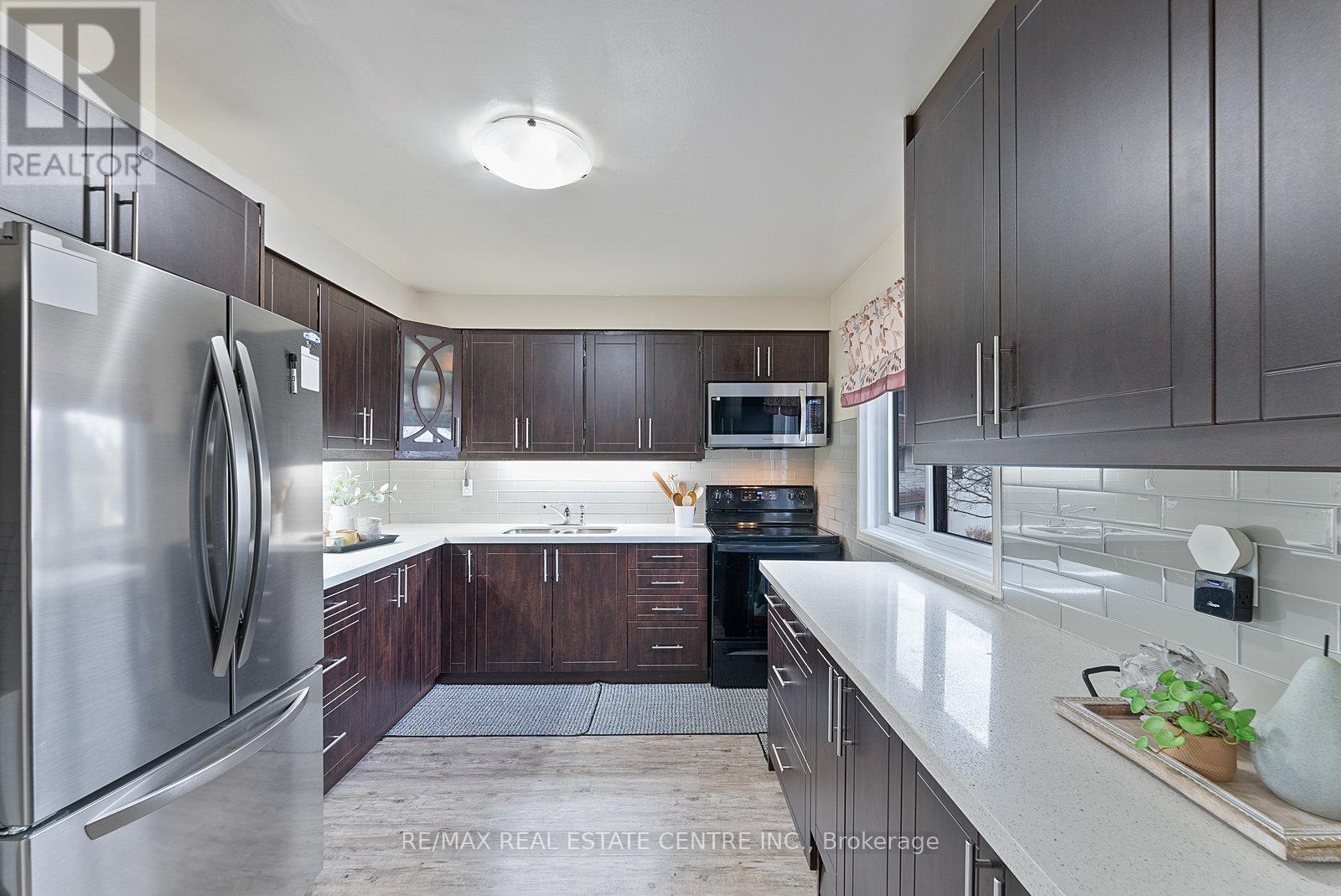 20 Ashton Crescent, Brampton, Ontario  L6S 3J9 - Photo 18 - W12581720