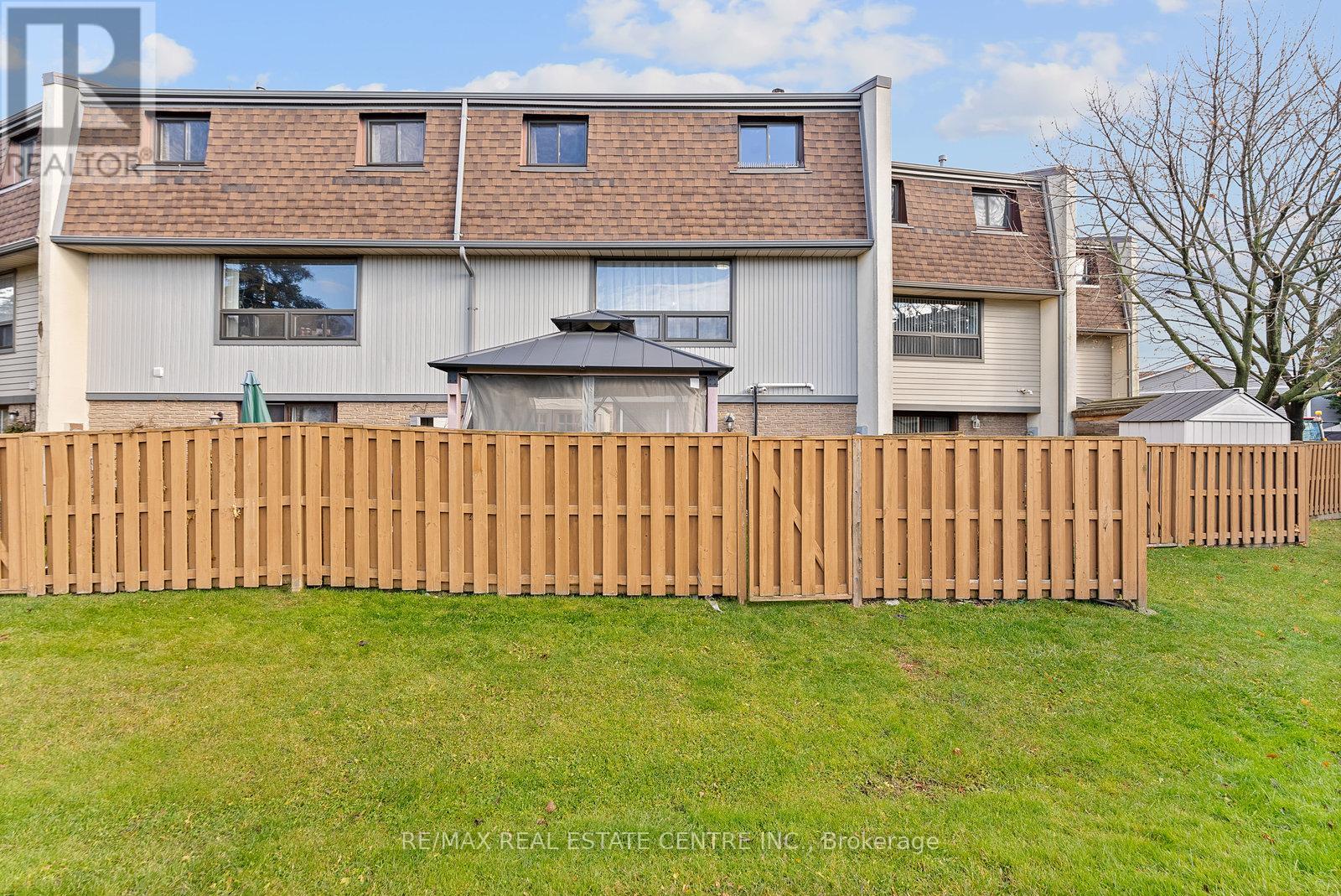 20 Ashton Crescent, Brampton, Ontario  L6S 3J9 - Photo 49 - W12581720