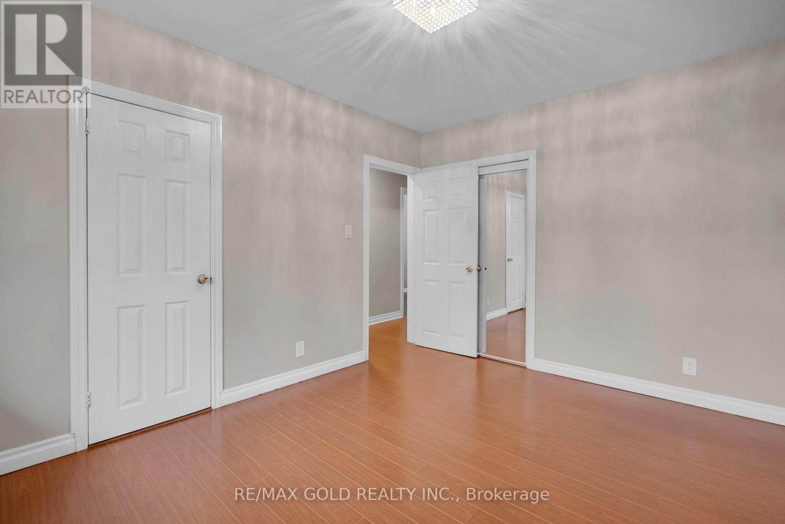 10 Eringate Road, Brampton, Ontario  L6T 3H5 - Photo 15 - W12581722