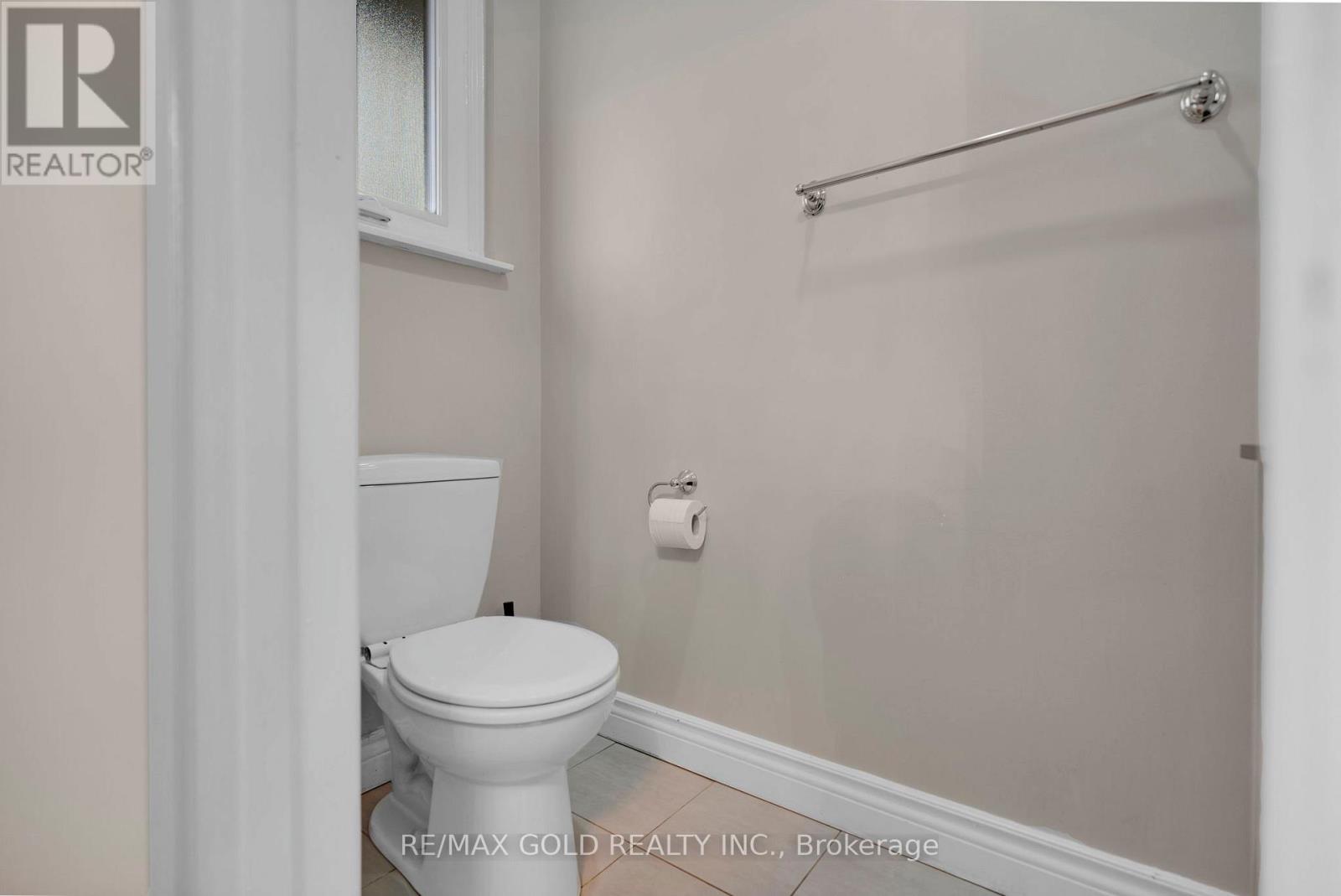 10 Eringate Road, Brampton, Ontario  L6T 3H5 - Photo 17 - W12581722