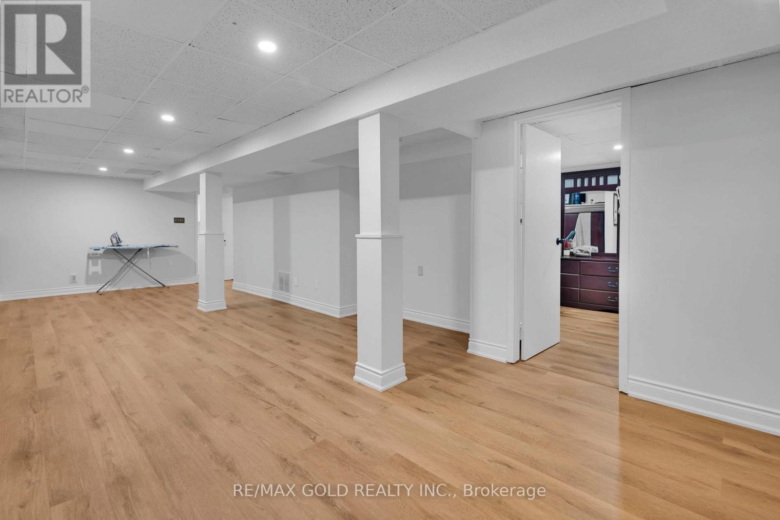 10 Eringate Road, Brampton, Ontario  L6T 3H5 - Photo 31 - W12581722