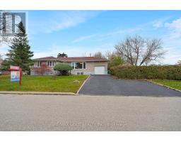 10 ERINGATE ROAD, Brampton, Ontario