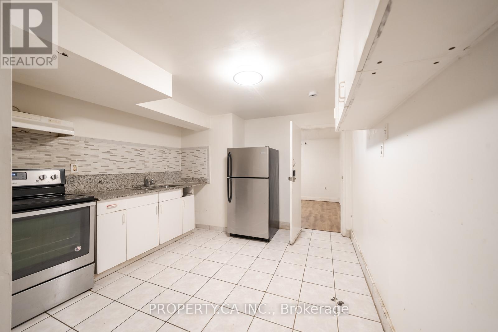 76 Ruthmar Crescent, Toronto, Ontario  M3N 2C5 - Photo 20 - W12581754