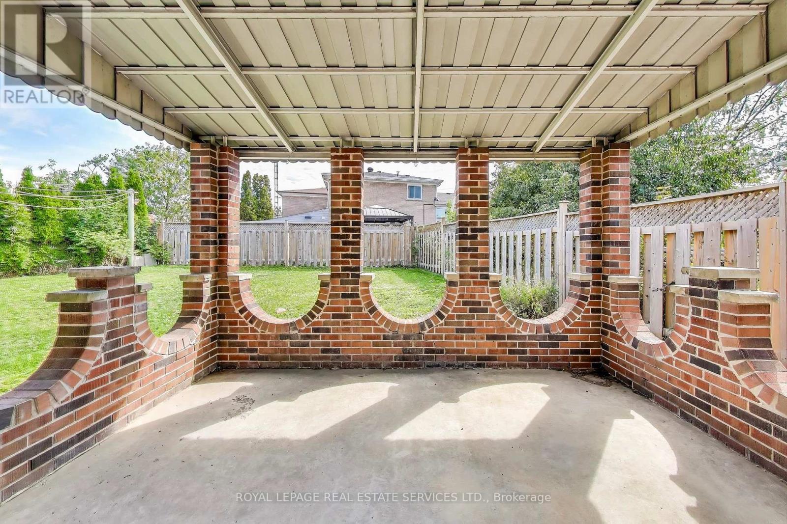 251 Driftwood Avenue, Toronto, Ontario  M3N 2N6 - Photo 20 - W12581772