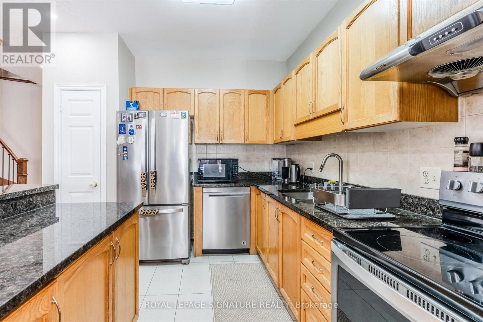 18 - 7385 Magistrate Terrace, Mississauga, Ontario  L5W 1W8 - Photo 6 - W12581774