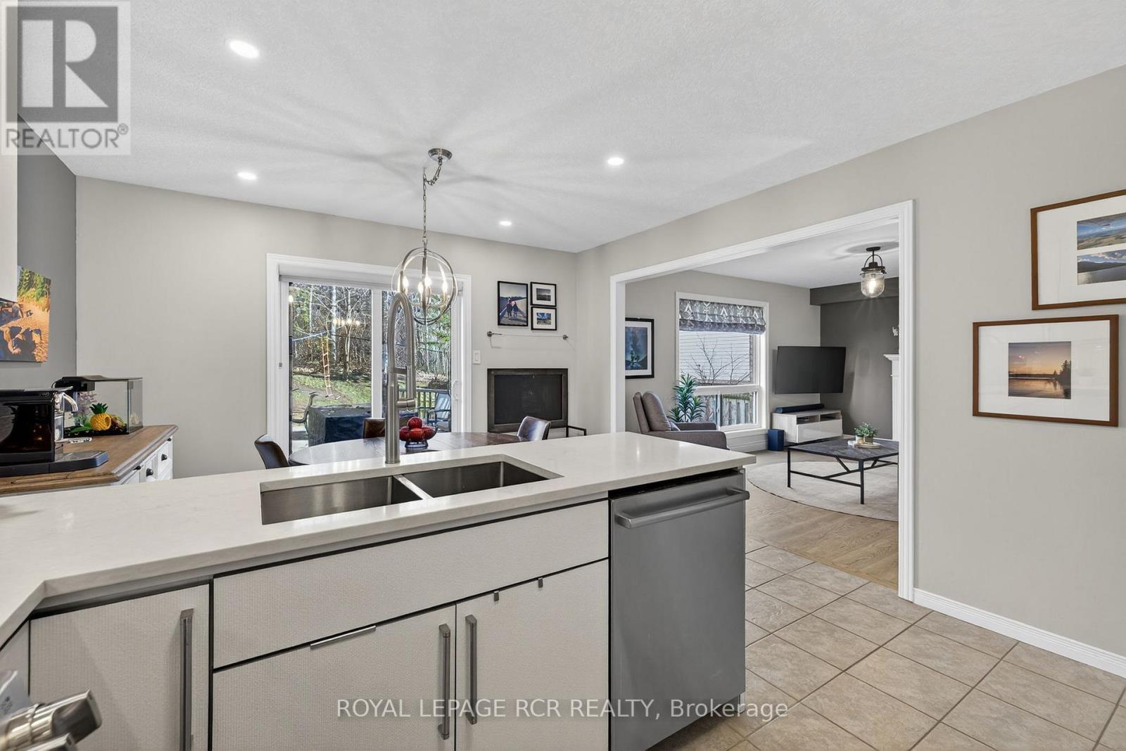 55 Abbey Road, Orangeville, Ontario  L9W 5E3 - Photo 14 - W12581786