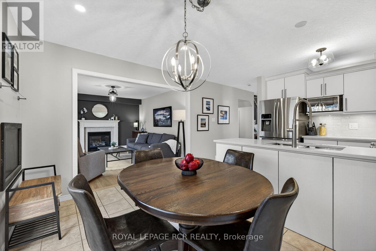 55 Abbey Road, Orangeville, Ontario  L9W 5E3 - Photo 17 - W12581786