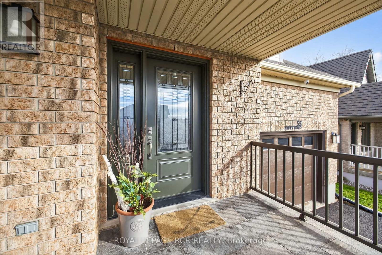 55 Abbey Road, Orangeville, Ontario  L9W 5E3 - Photo 4 - W12581786