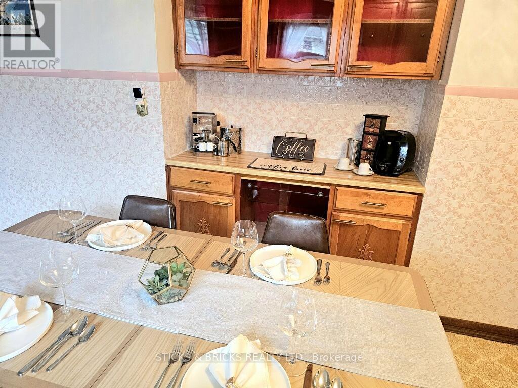 5260 Stuart Avenue, Niagara Falls, Ontario  L2E 4M8 - Photo 10 - X12581828