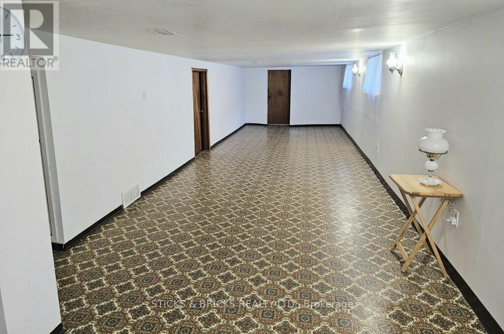 5260 Stuart Avenue, Niagara Falls, Ontario  L2E 4M8 - Photo 15 - X12581828